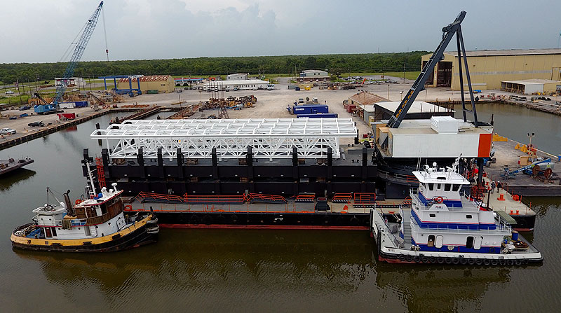 deck-barge-1173